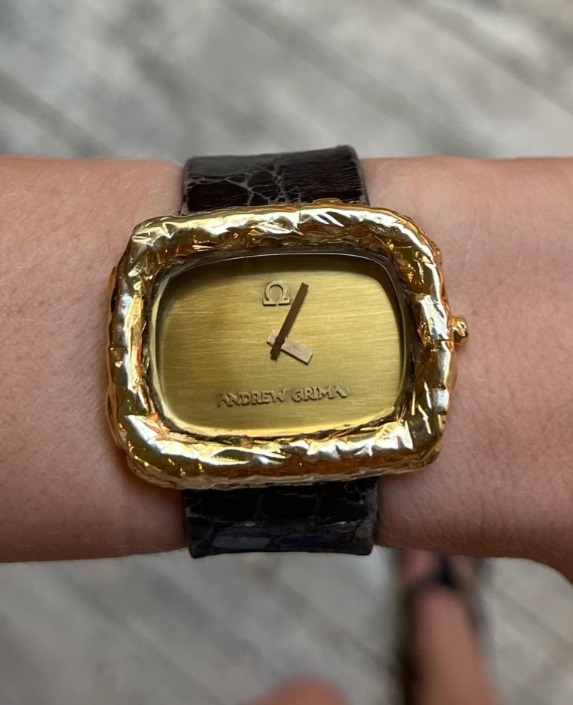 UK Swiss Replica Omega’s ’70s Design Doyen Andrew Grima Wore A Boucheron Reflet